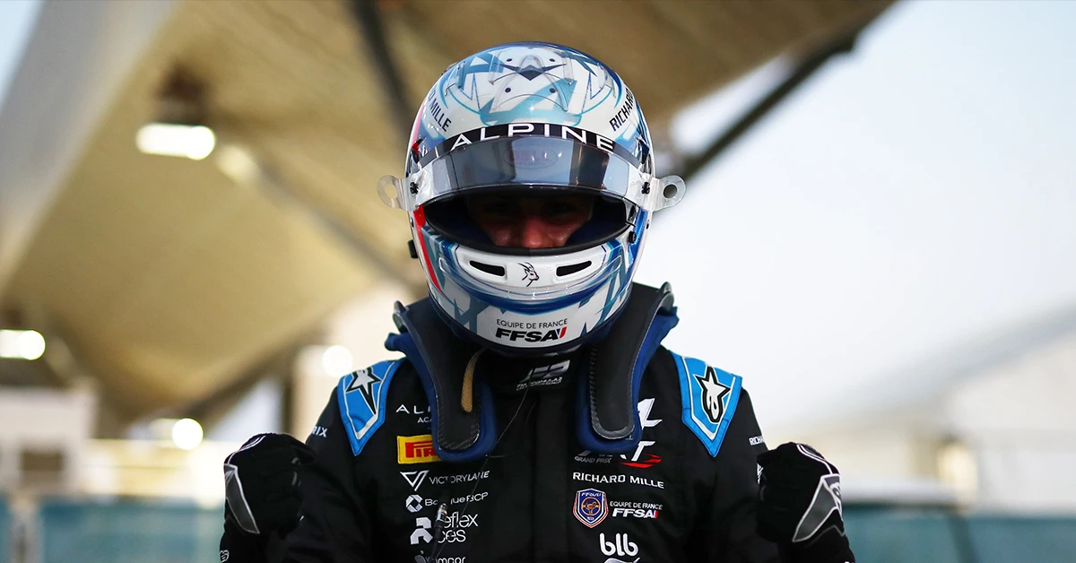 Formule 2 – Victor Martins en pole position, Théo Pourchaire troisième