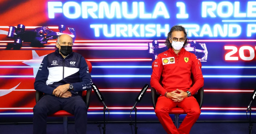 Franz Tost (AlphaTauri) et Laurent Mekies (Ferrari), Grand Prix de Turquie 2021, Istanbul - ©️ Red Bull Content Pool
