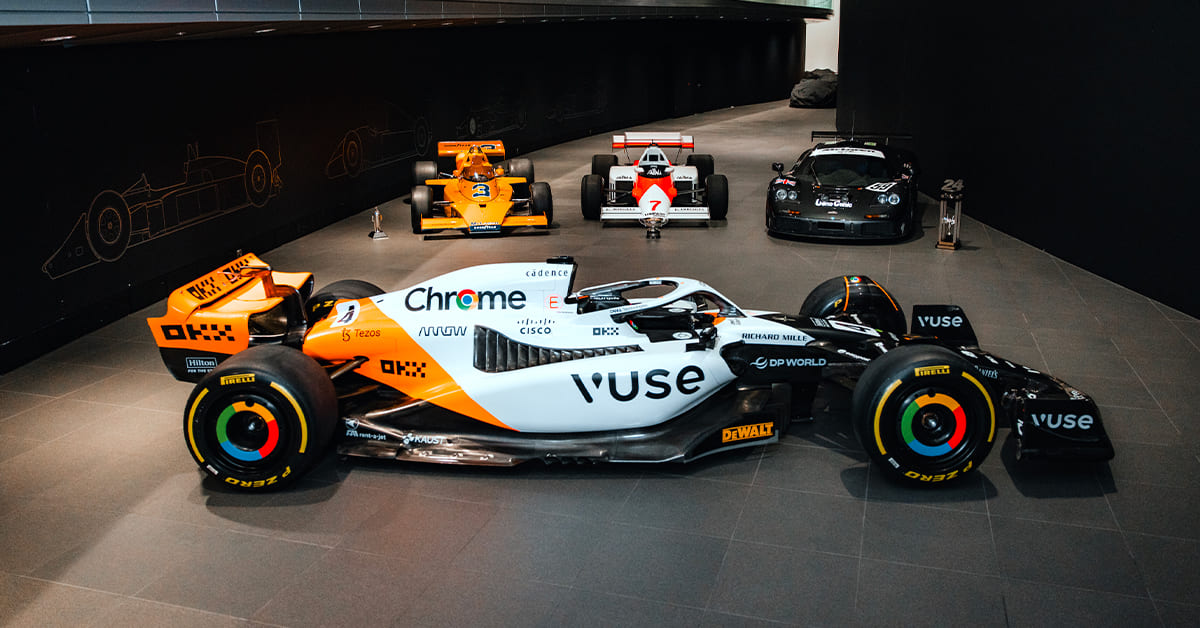McLaren présente une livrée spéciale Triple couronne