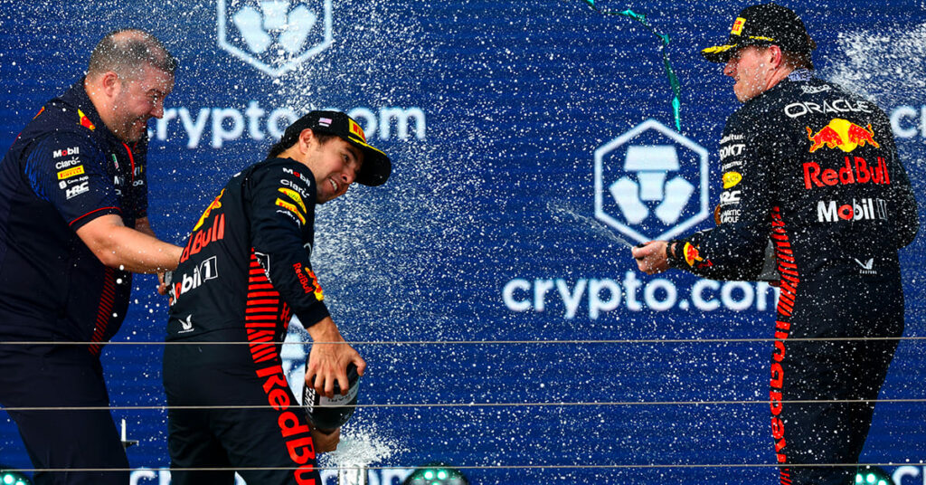 Pérez et Verstappen, Red Bull, Miami 2023 - ©️ Red Bull Content Pool