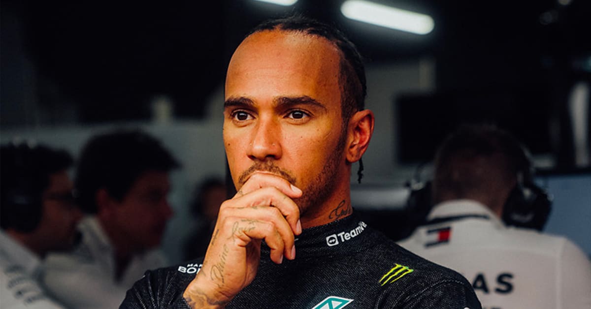 Selon Hamilton, de Vries a été viré trop tôt : “C’est ainsi que Red Bull fonctionne”