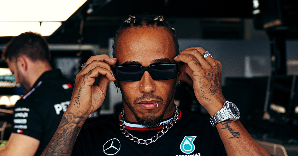 Hamilton met la pression sur Mercedes pour le développement de la voiture 2024